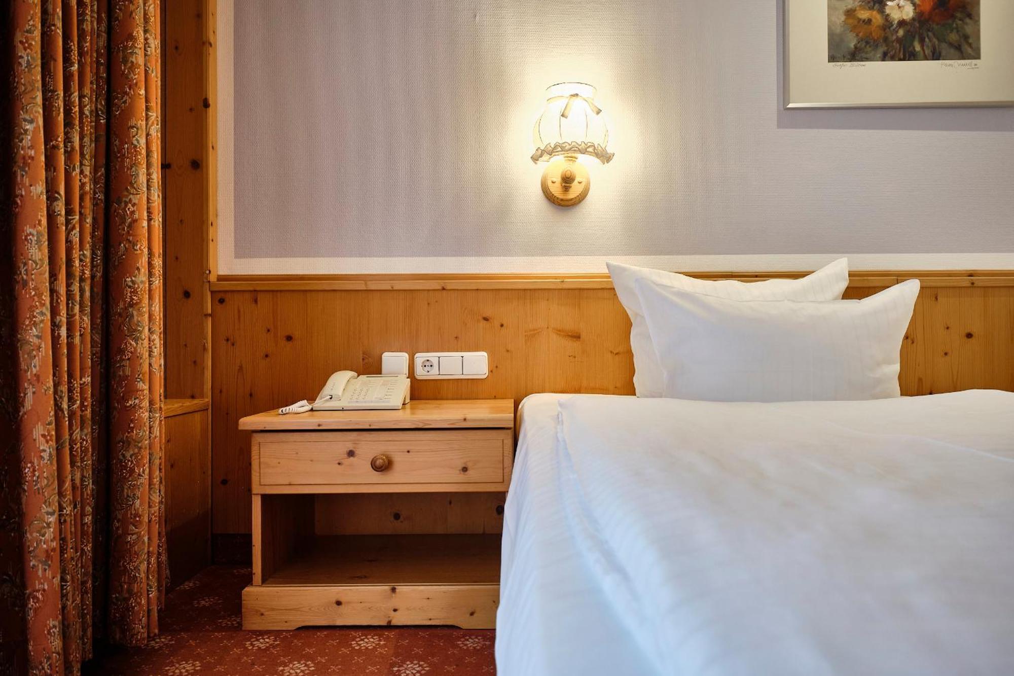 Strandhotel Seehof Langlau